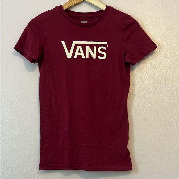 Vans Women’s Classic Burgundy Logo T-Shirt Red Size Small Skater Indie Tee - Picture 1 of 6